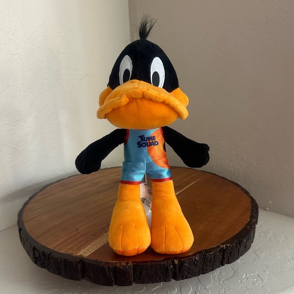 Space Jam "A New Legacy" Daffy Duck Tune Squad Plush - Picture 1 of 6